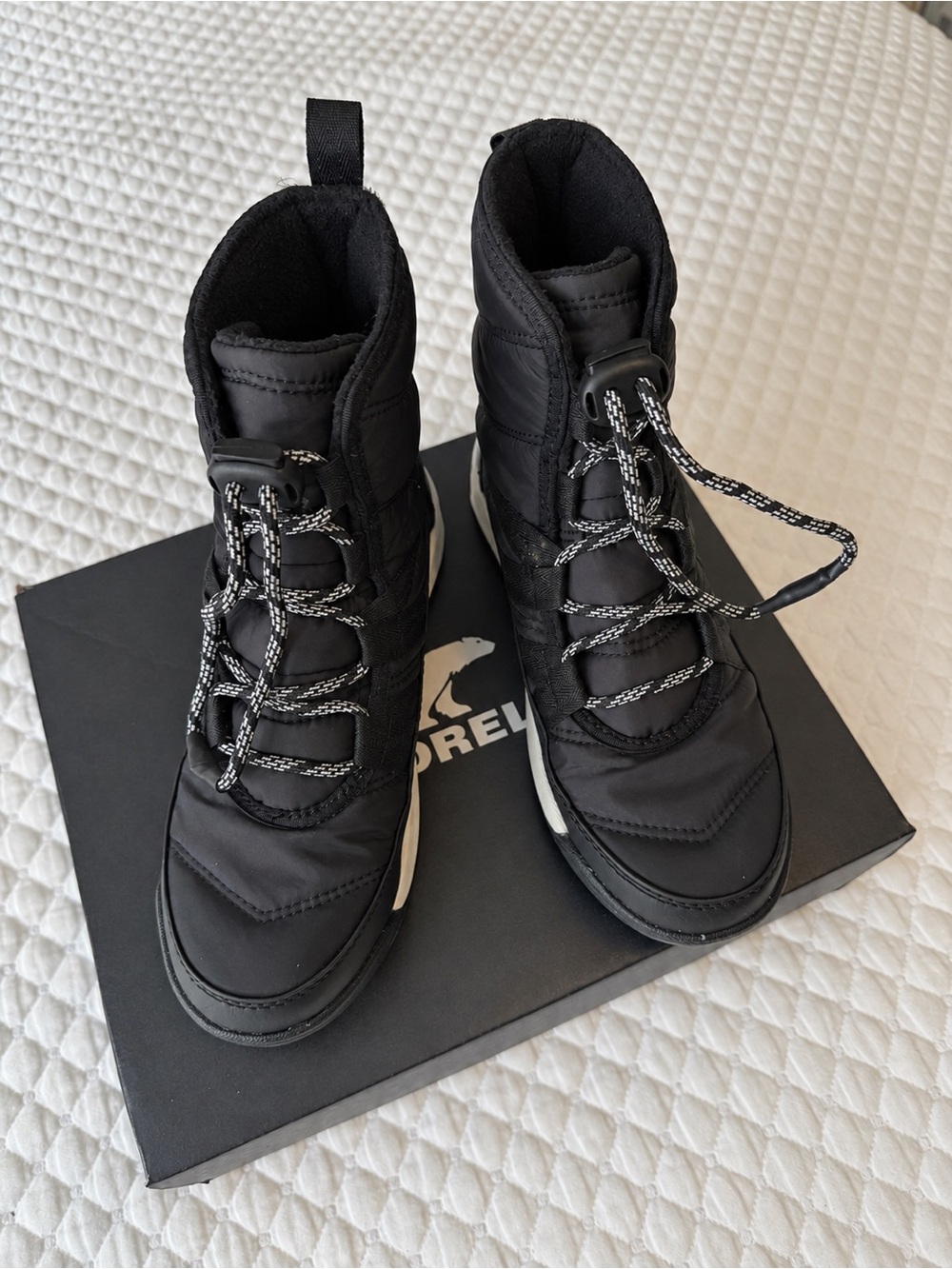 SOREL Whitney II Short Lace Waterproof Snow Boots | Youth Size 2 | Black